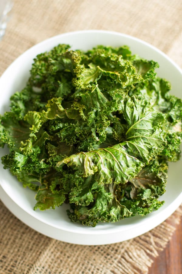 Plate of spicy kale chips