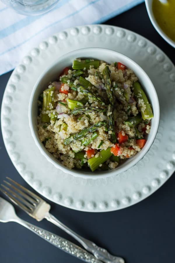 quinoa salad with roasted asparagus