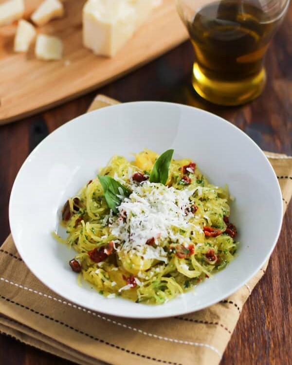 Spaghetti Squash with Sun dried Tomatoes and Basil - a delicious gluten free and low carb meal