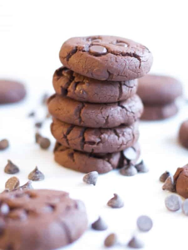 Gluten free Chocolate Chunk Cookies | primaverakitchen.com