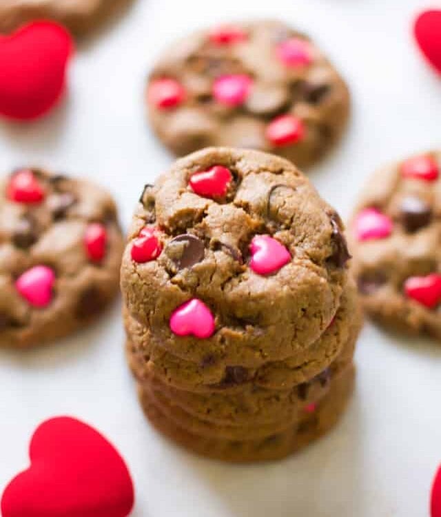 Valentine’s Day Gluten Free Chocolate Chip Cookies - primaverakitchen.com