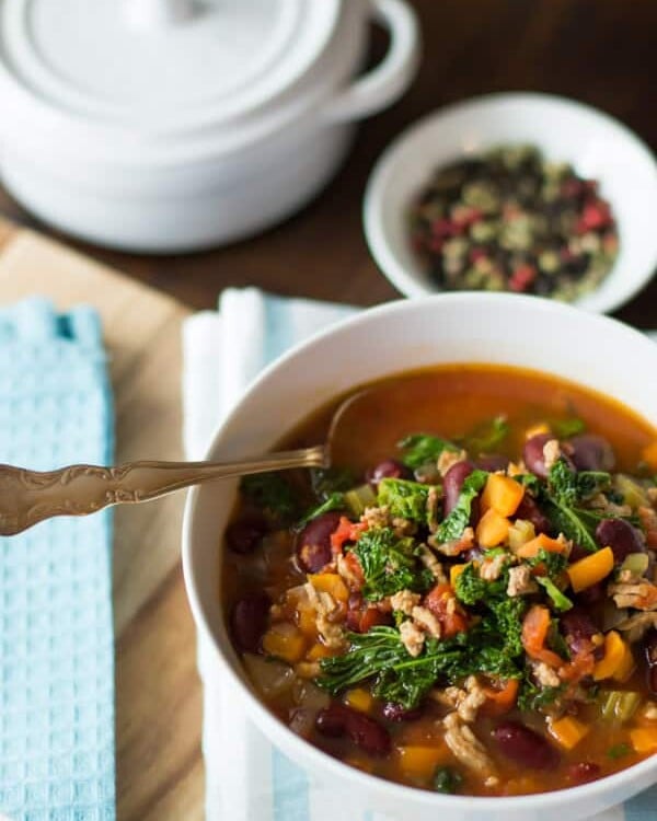 extra-lean turkey chill with kale