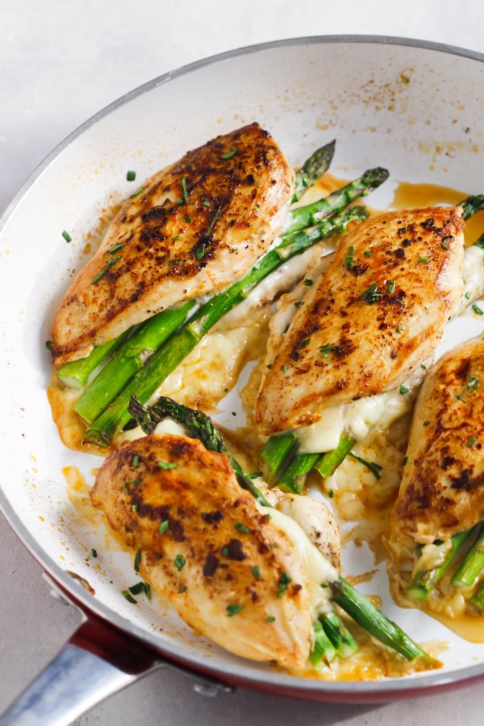 Asparagus Stuffed Chicken Breast (Delicious One-Pan Dinner)