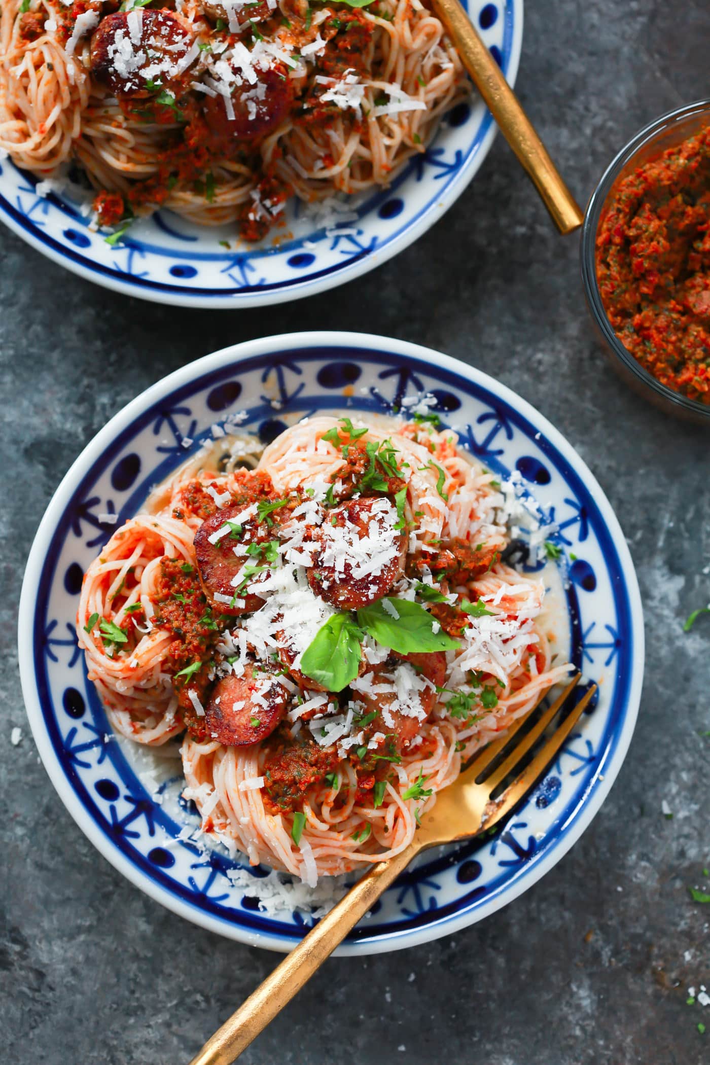 This Italian Sausage Sun-dried Tomato Pesto Pasta is loaded with flavour. And you won't believe this recipe is actually low-carb and gluten-free! 