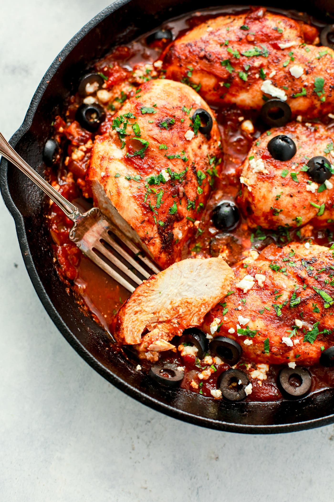 Mediterranean Chicken Skillet Recipe - Primavera Kitchen