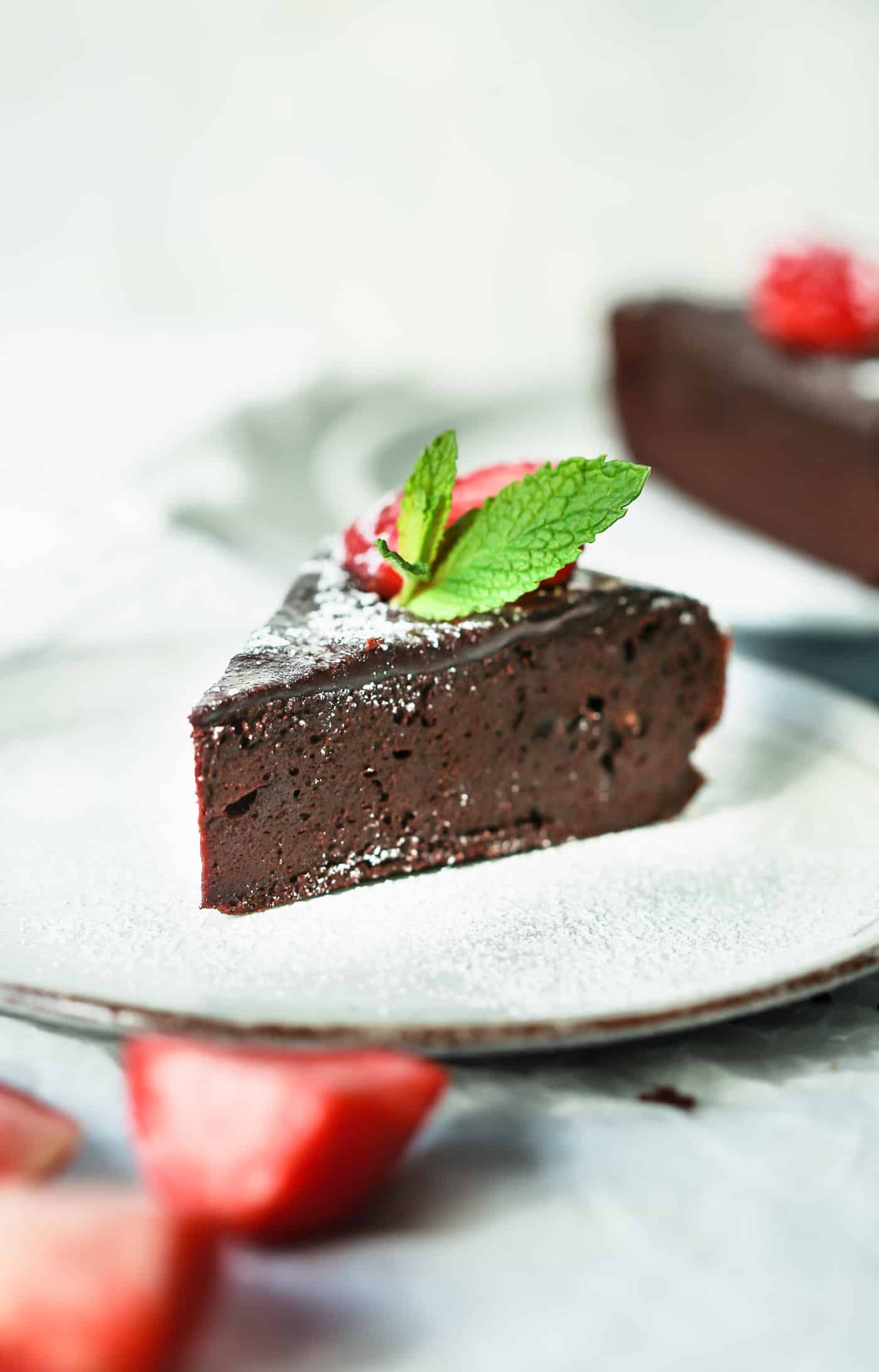 Paleo Flourless Chocolate Torte 