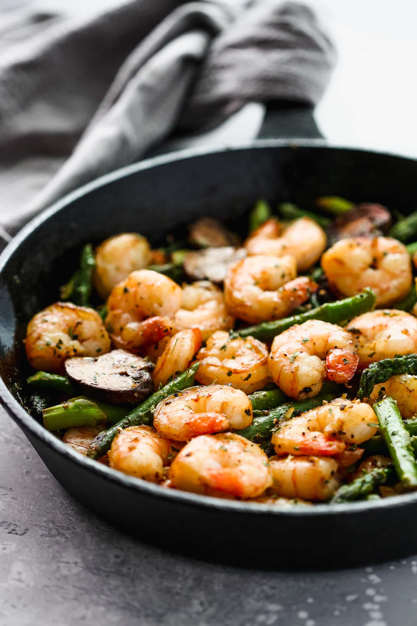 Garlic shrimp asparagus skillet.