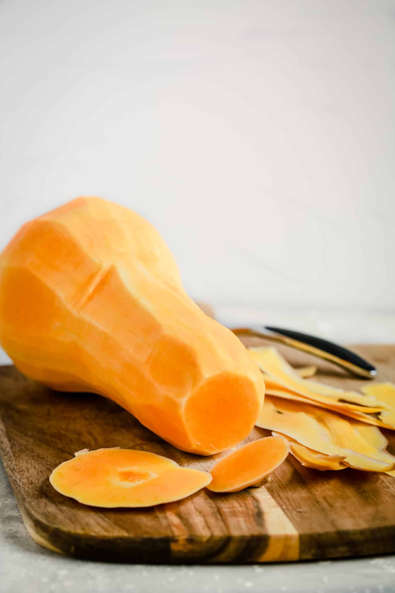 HOW TO PEEL BUTTERNUT SQUASH