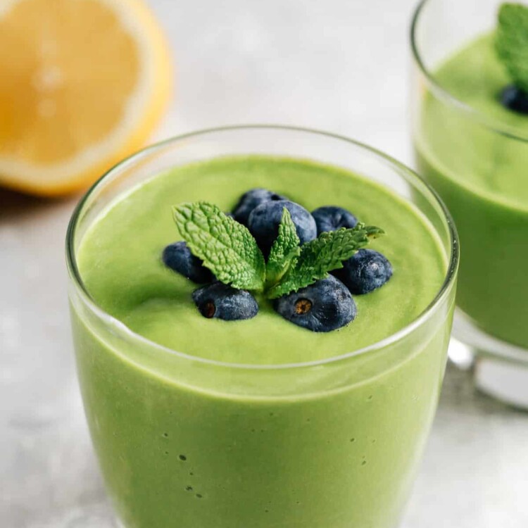 low carb green protein smoothie