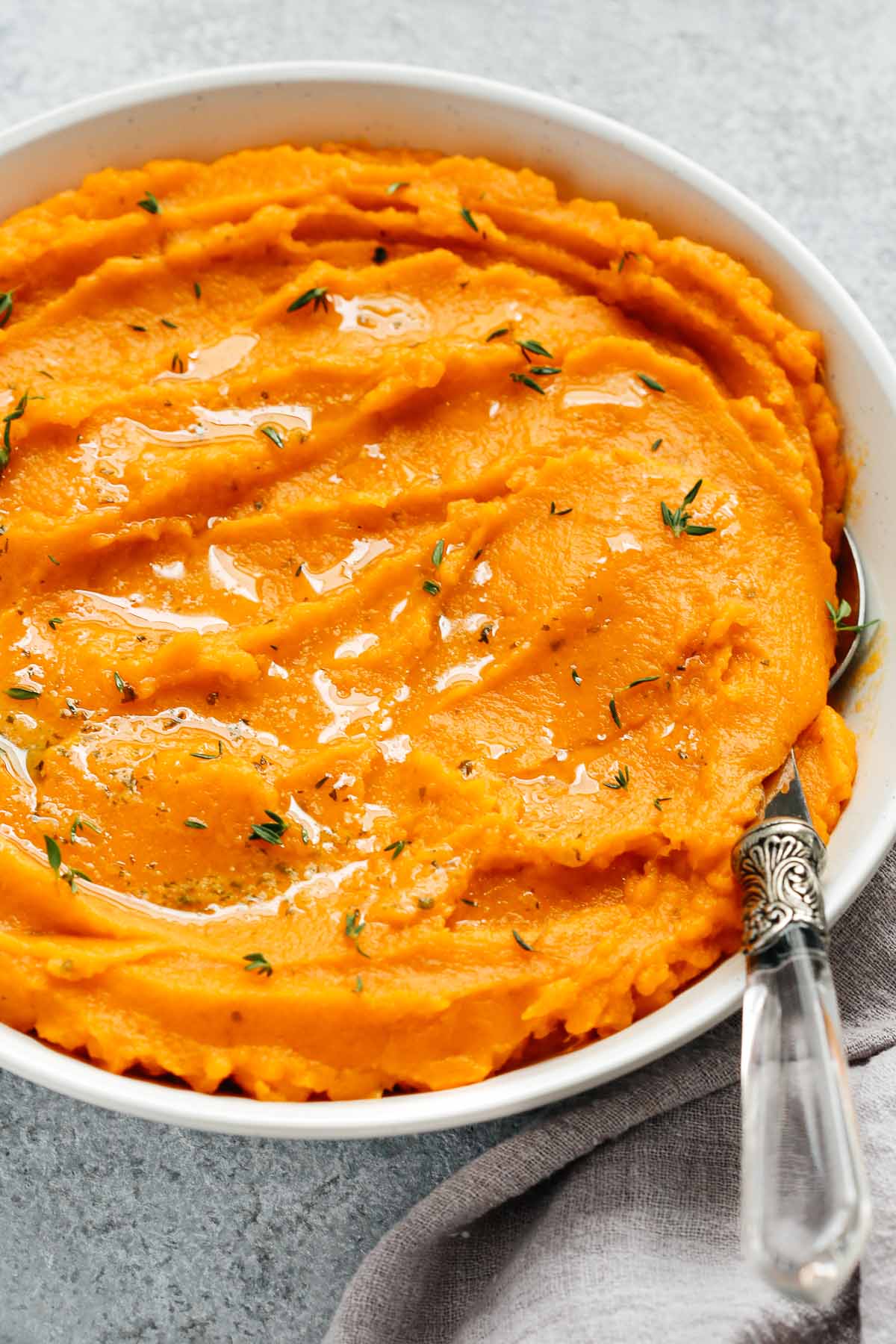 A bowl of Healthy Mashed Sweet Potatoes. 