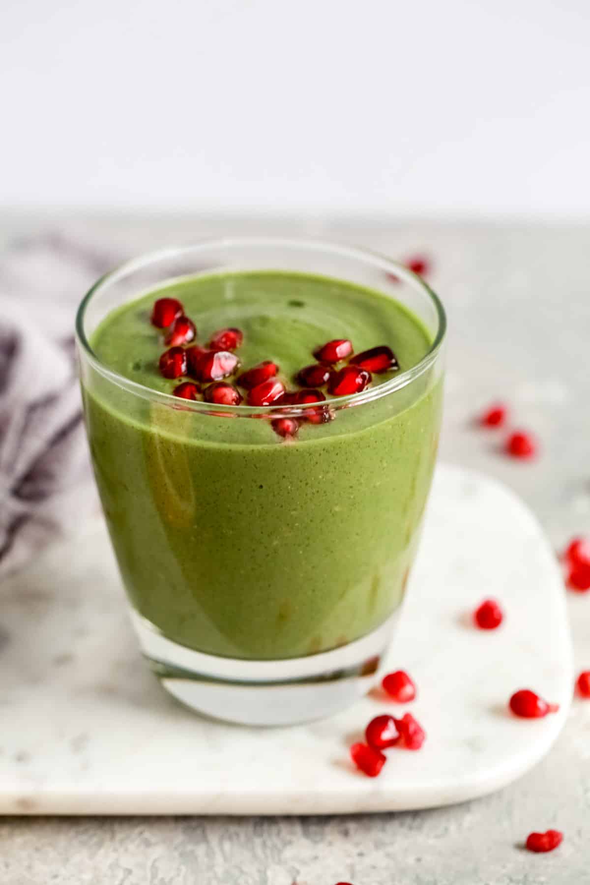 Pomegranate Green Smoothie (Sugar-free, but DELICIOUS)