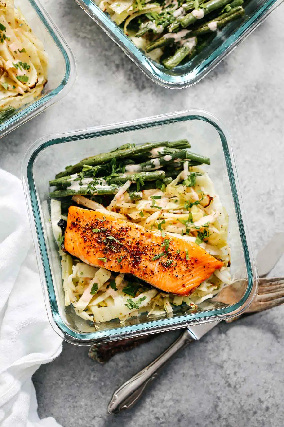 meal prep dinner of salmon, cabbage, and green beans