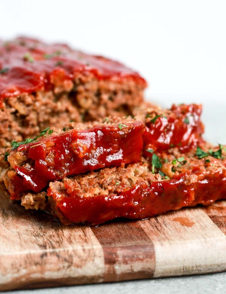 close up a lean ground beef meat loaf