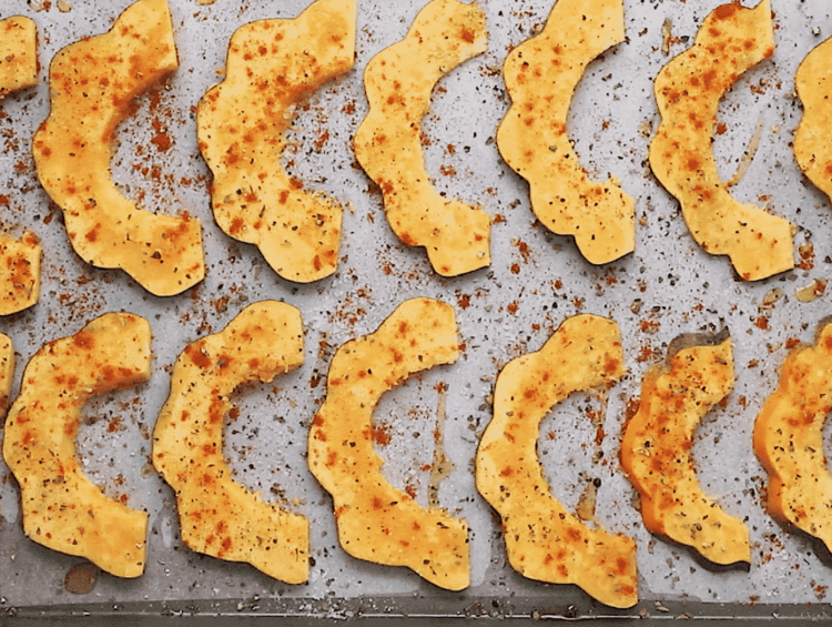 easy roasted acorn squash
