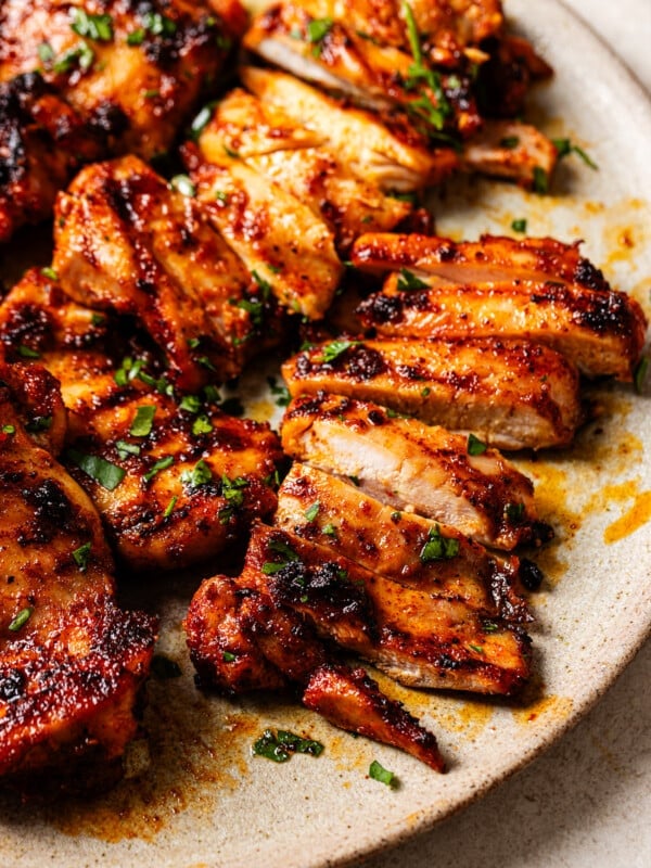 closeup view of grilled chicken thighs