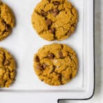 close up cookies on a baking sheet.
