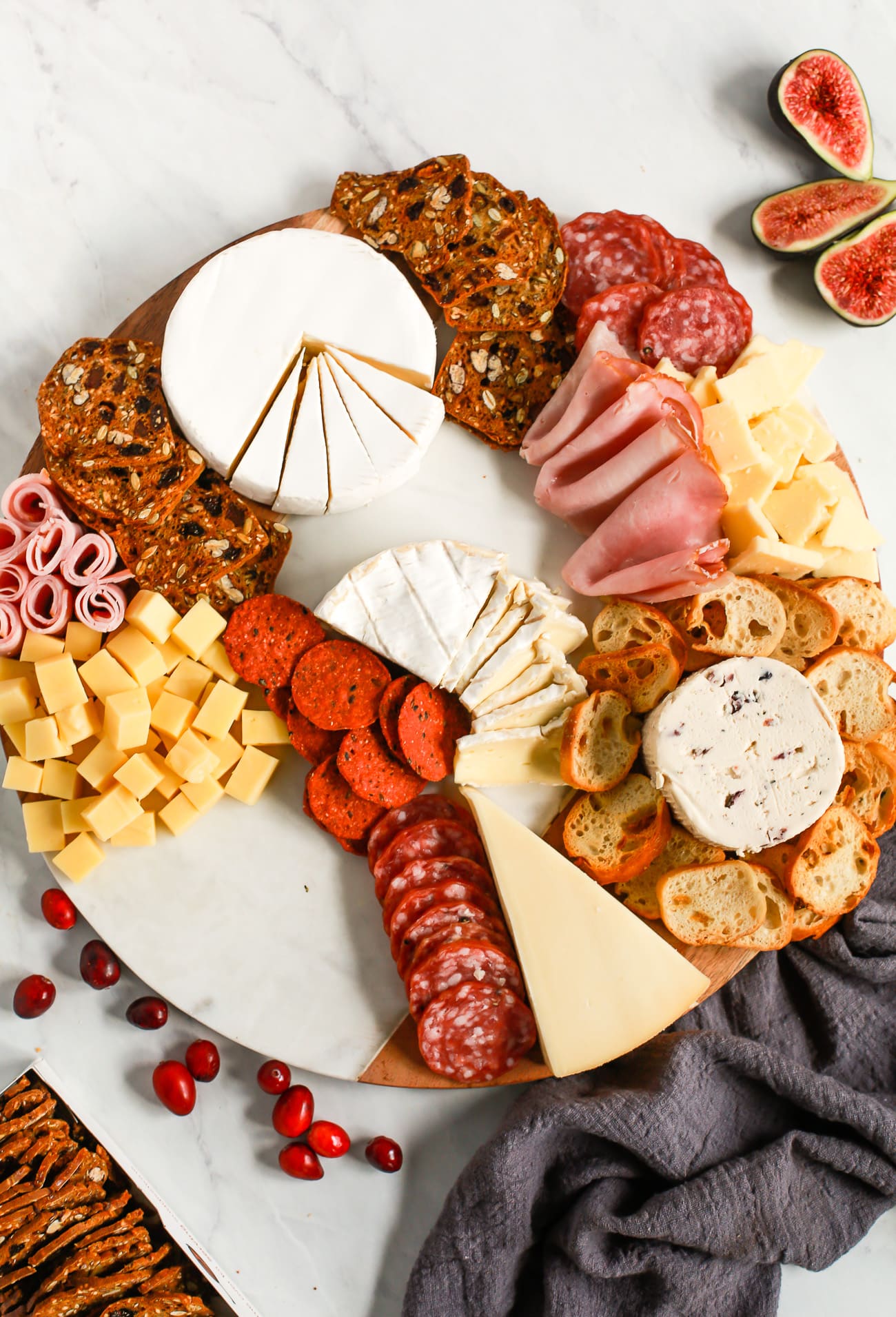 photo shows how to make cheese platter