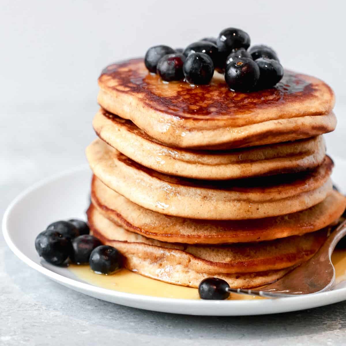 A stack of low-carb almond flour pancakes. 