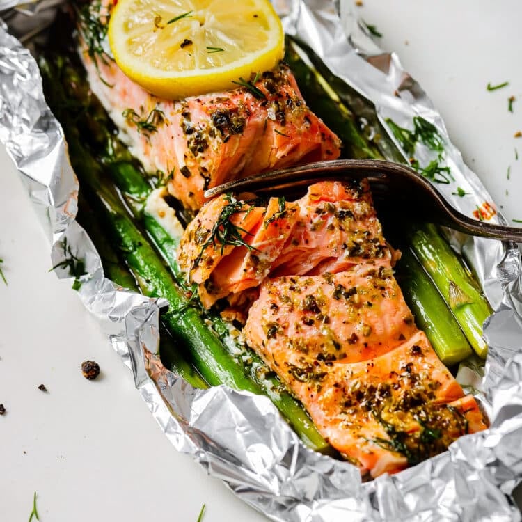 Oven baked salmon in foil